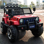 Style 12V Jeep Wrangler avec télécommande parentale, moteurs doubles, système et plus encore! (Blanc)